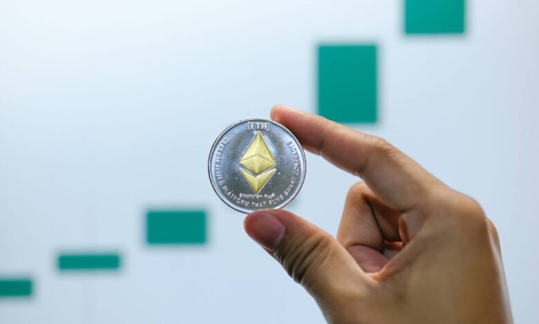 Ether ETF ها روز معاملاتی 7 میلیارد دلار رکورد داشتند در حالی که جریان بیت کوین ادامه دارد