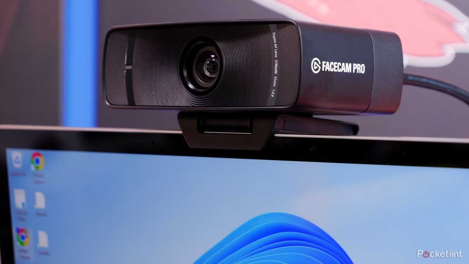 وب کم Elgato FaceCam Pro در لپ تاپ. 