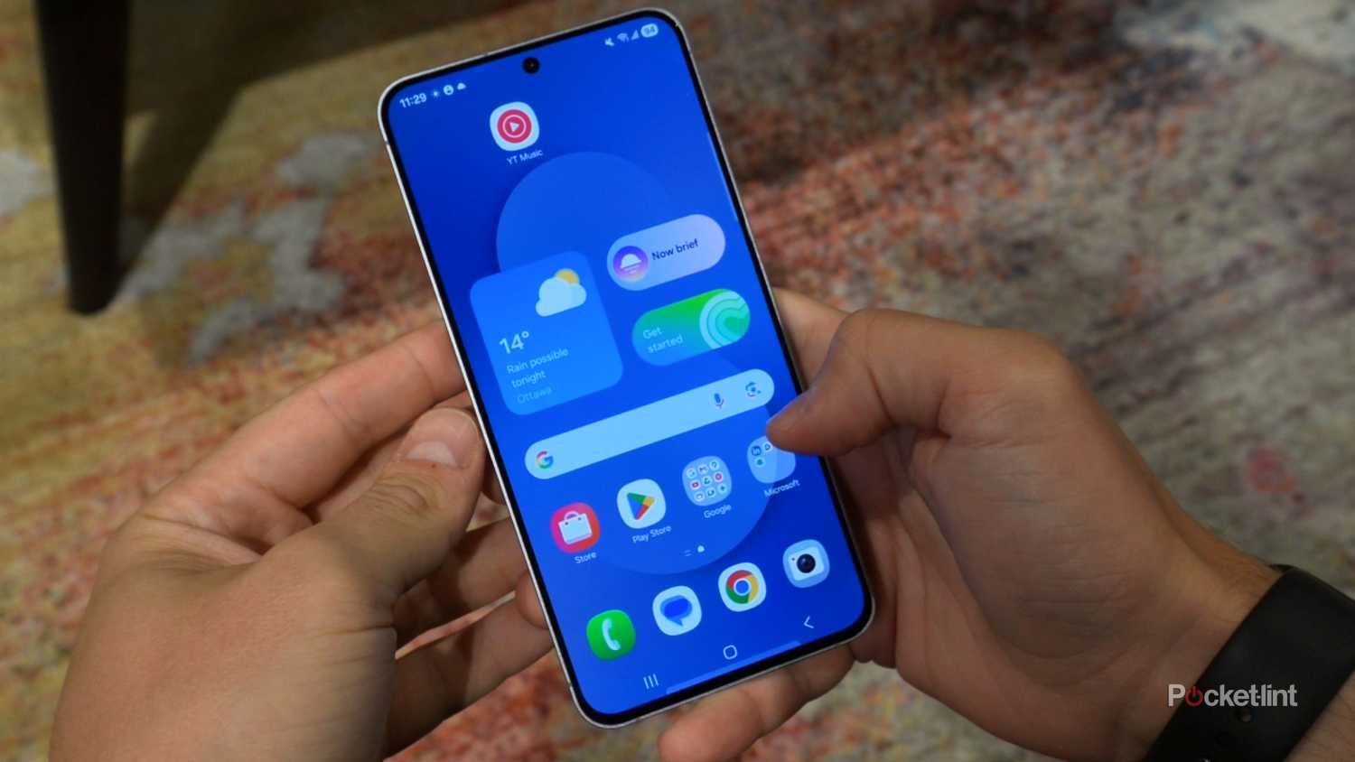 قسمت جلوی گلکسی S25 Fe.