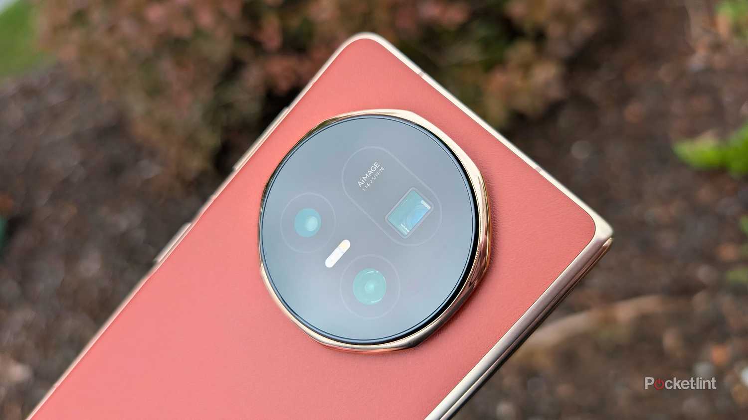 Honor Magic V5 Beauty 3