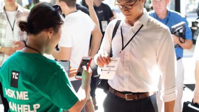 داوطلب در اختلال 2025 در حالی که هنوز هم می توانید