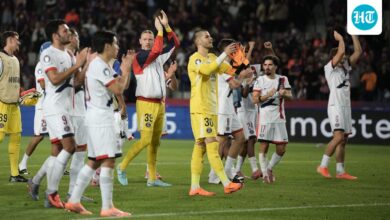 PSG بارسلونا را با پیروزی دیررس در لیگ قهرمانان اروپا ، منچسترسیتی که توسط موناکو برگزار شد ، غرق می کند