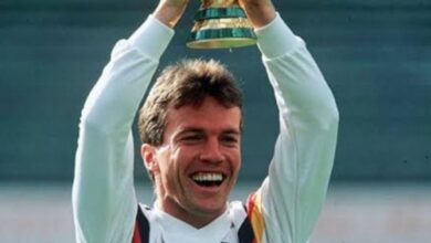 فوتبال بنگال جهش بزرگی دارد. کاپیتان قهرمان جام جهانی به عنوان سفیر برند به سوپر لیگ بنگال پیوست