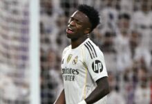 وینیسیوس جونیور بابت هجوم خود در ال کلاسیکو عذرخواهی کرد، اما در یادداشت به ژابی آلونسو، سرمربی تیم اشاره ای نکرد.