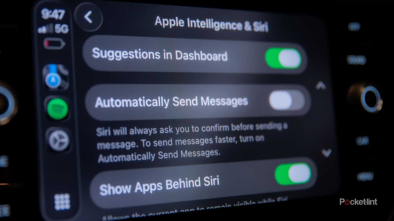 عکس ثابت از پیام خودکار Apple CarPlay iOS 26 ارسال کشویی ویژگی. 