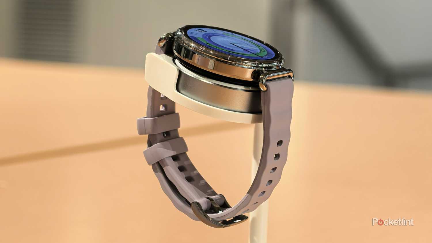 Huawei Watch Gt 6's Width