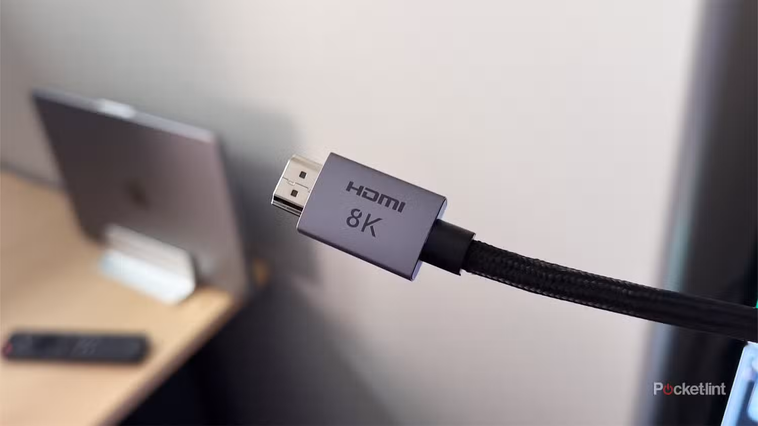 یک کابل HDMI 2.1 آماده 8K.