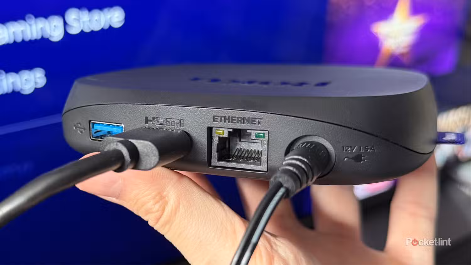 پورت Roku Ultra Ethernet.
