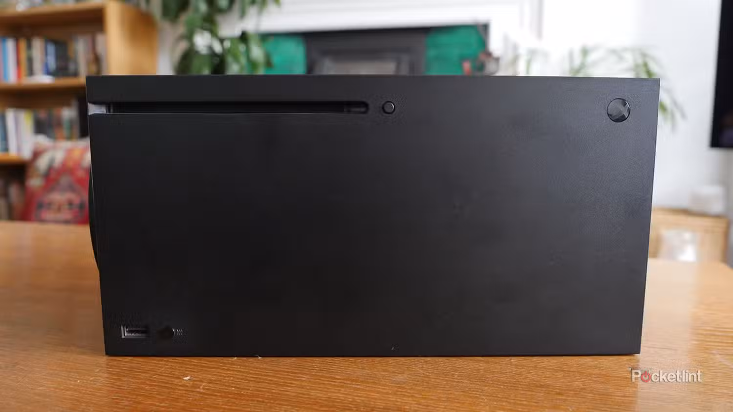 Xbox Series X روی یک میز.