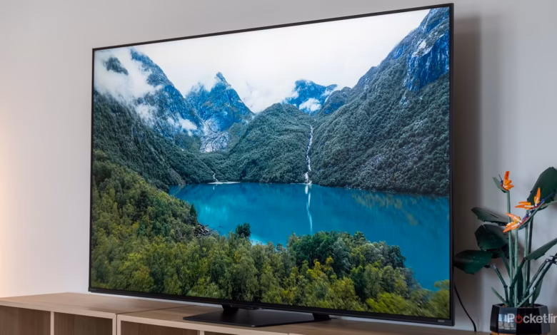 تلویزیون Hisense U7SG همه این کارها را انجام می دهد: بازی، فیلم و ورزش
