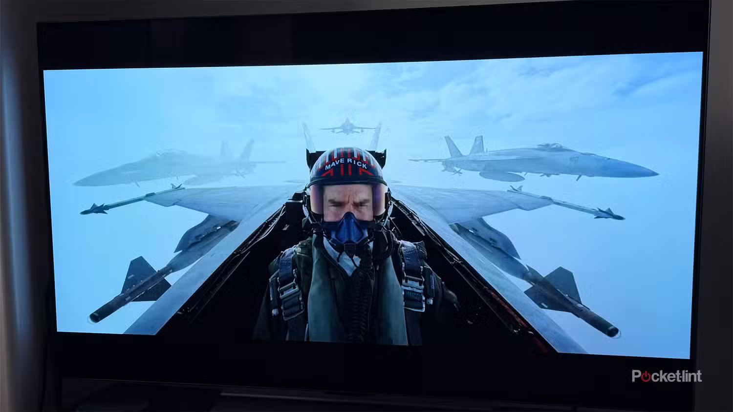 Top Gun Maverick در تلویزیون ال جی.