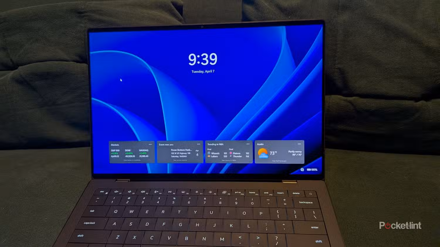 صفحه اصلی لپ تاپ Dell XPS.